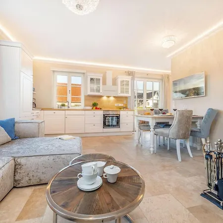 Zingst Apartment *